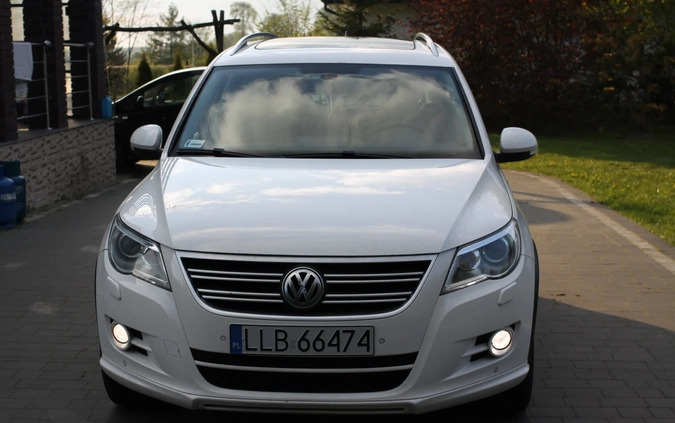 Volkswagen Tiguan cena 37500 przebieg: 298000, rok produkcji 2010 z Kock małe 631